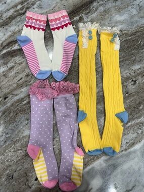 Kids Yellow Lace-Trim Cable Knee-High Socks